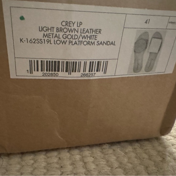 Laidback London slide sandals size 41, new in box - Picture 4 of 5